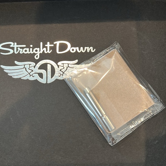 Straight Down Diplomat customizable Leather belt with Box